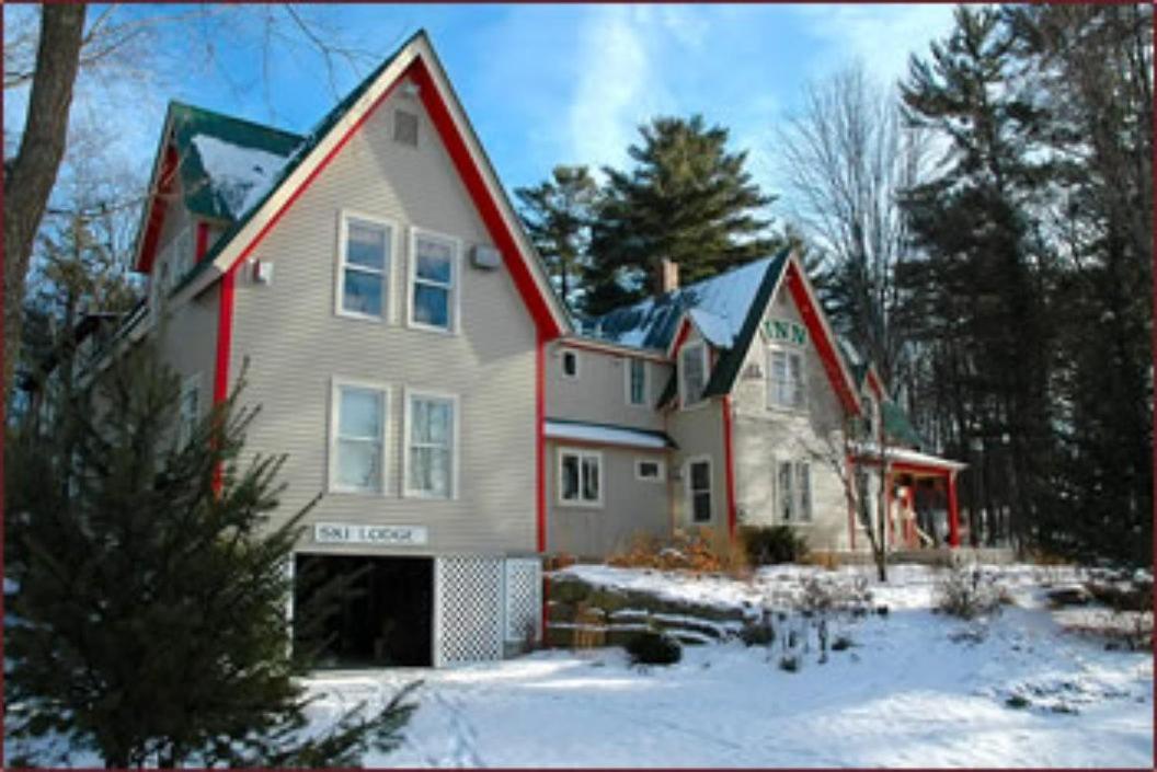Red Elephant Inn Bed And Breakfast Норд Конуей Екстериор снимка