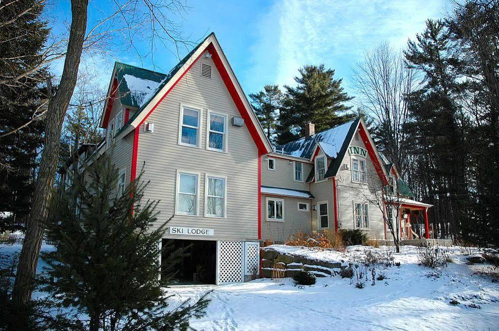 Red Elephant Inn Bed And Breakfast Норд Конуей Екстериор снимка